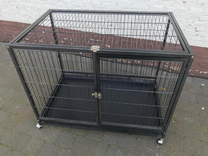 Grote hondenbench., Dieren en Toebehoren, Hondenbenches, Zo goed als nieuw, Ophalen