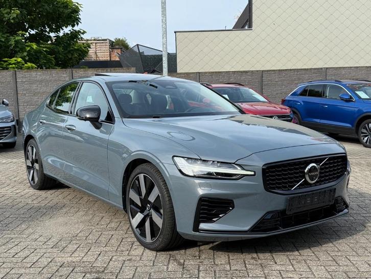 Volvo S60 T8 Recharge AWD Ultimate Dark, Auto's, Volvo, Bedrijf, Te koop, S60, 360° camera, ABS, Achteruitrijcamera, Adaptive Cruise Control