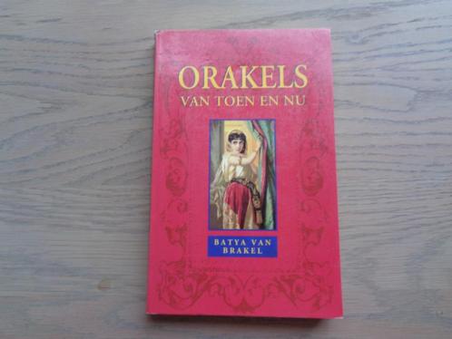 Boek - Orakels, Boeken, Esoterie en Spiritualiteit, Zo goed als nieuw, Overige typen, Spiritualiteit algemeen, Ophalen of Verzenden