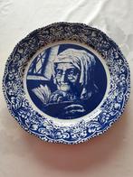 Decoratief bord van Boch, Antiek en Kunst, Antiek | Wandborden en Tegels, Ophalen of Verzenden