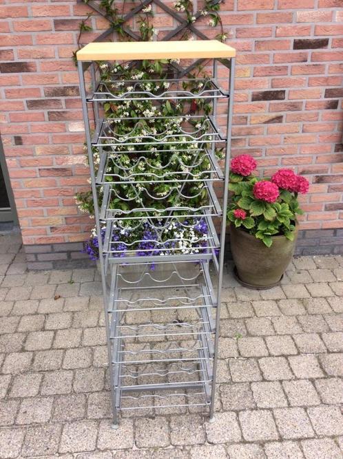 WIJNREK (zeer stabiel), Huis en Inrichting, Overige Huis en Inrichting, Zo goed als nieuw, Ophalen