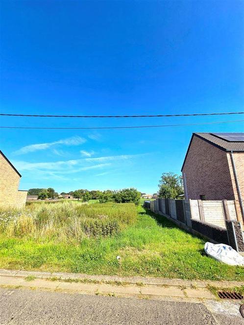 Terrain te koop in Neufmaison, Immo, Gronden en Bouwgronden, 200 tot 500 m²
