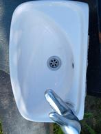 Petit évier  en porcelaine 0496 81 16 60, Doe-het-zelf en Bouw, Sanitair, Ophalen of Verzenden, Gebruikt, Steen, Wastafel