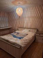 bed met nachtkastjes, matras, Huis en Inrichting, Slaapkamer | Bedden, Ophalen, Gebruikt, Tweepersoons, Grijs