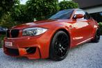 BMW 1M COUPE ~ 31800 KM ~ AKRAPOVIC EXHAUST, Auto's, Overige kleuren, Leder, Handgeschakeld, Parkeersensor
