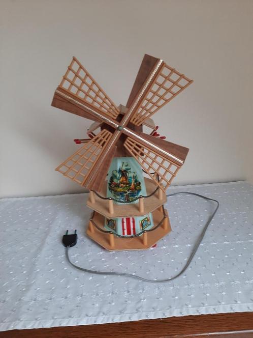 Vintage muziekale molen met lichtje ronddraaidende wieken, Antiek en Kunst, Curiosa en Brocante, Ophalen of Verzenden