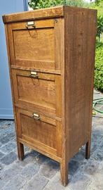 Vintage archiefkast voor hangmappen, Ophalen