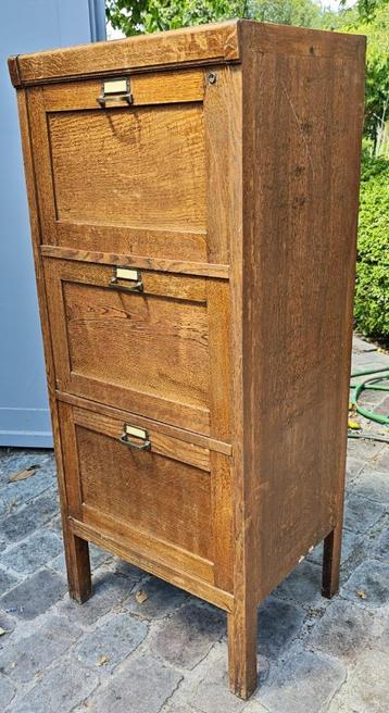 Vintage archiefkast voor hangmappen beschikbaar voor biedingen