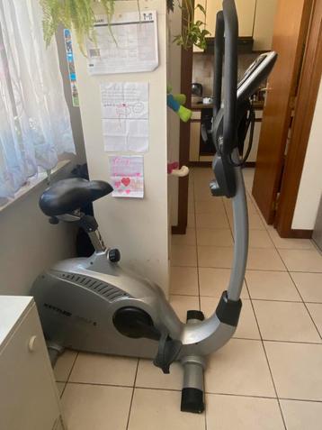Kettler golf hometrainer beschikbaar voor biedingen
