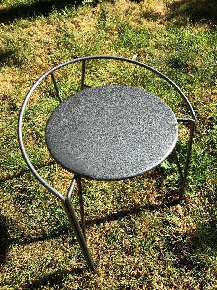 FERMOB Silver Moon kruk, Tuin en Terras, Tuinstoelen, Zo goed als nieuw, Metaal, Stapelbaar, Ophalen