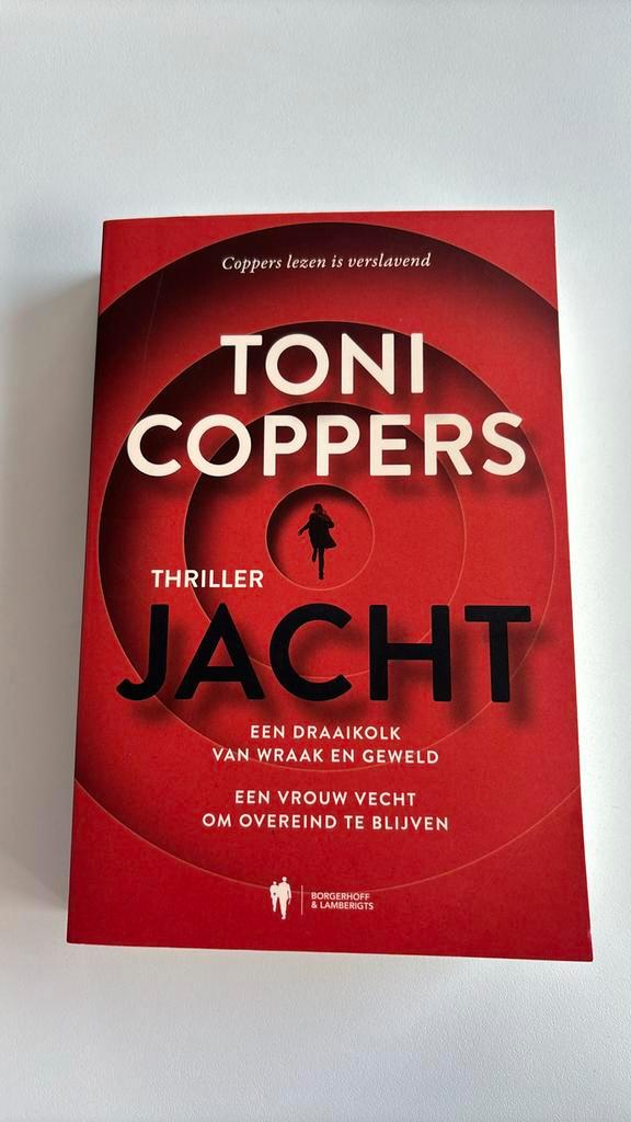 Toni Coppers - Jacht, Boeken, Thrillers, Zo goed als nieuw, Ophalen of Verzenden
