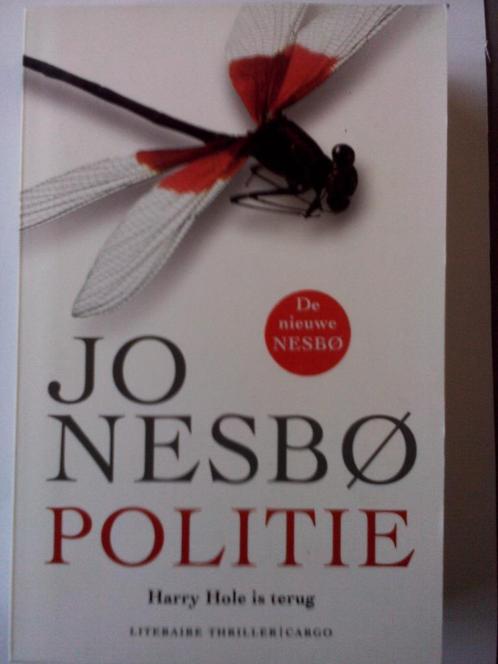 POLITIE.  Jo Nesbo., Boeken, Thrillers, Zo goed als nieuw, Scandinavië, Ophalen of Verzenden