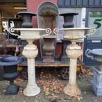 Brocante gietijzeren vaas bloempot op romeinse zuil, Ophalen of Verzenden, Nieuw