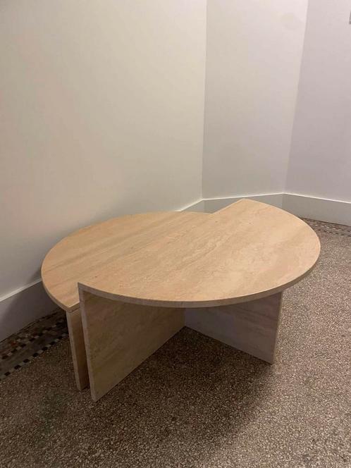 Italiaanse ronde salontafel in travertijn, jaren 70, Huis en Inrichting, Tafels | Salontafels, Zo goed als nieuw, Rond, Ophalen