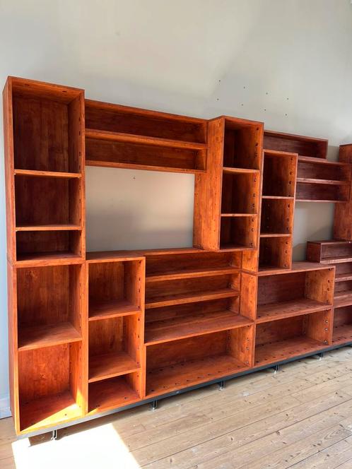 Set de 22 étagères modulables pour disques, CDs et livres, Huis en Inrichting, Kasten | Wandmeubels, Zo goed als nieuw, Ophalen