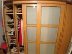 Grote kleerkast, Ophalen, Glas