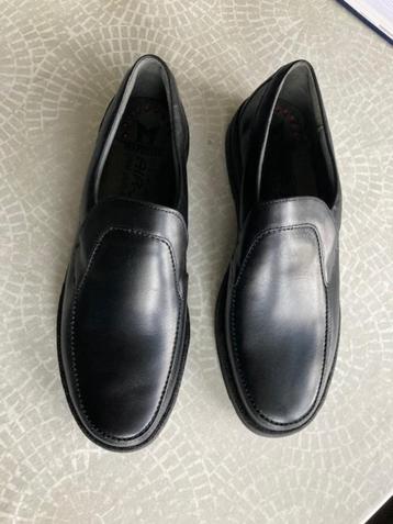 Schoenen beschikbaar voor biedingen