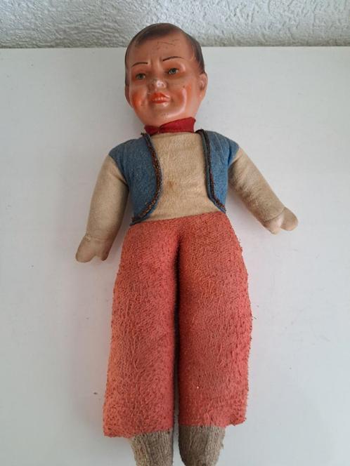 Oude pop papier maché, Verzamelen, Poppen, Pop, Ophalen of Verzenden