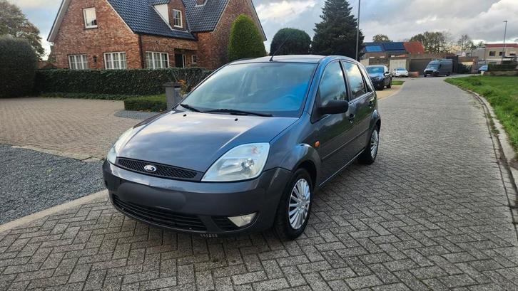 Ford Fiesta Benzine Gekeurd voor verkoop AIRCO 5 DEURS

2006, Auto's, Ford, Particulier, ABS, Airbags, Airconditioning, Boordcomputer