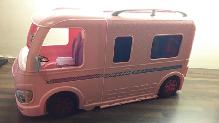 Lot barbie poppen en toebehoren, Kinderen en Baby's, Speelgoed | Poppen, Gebruikt, Barbie, Ophalen