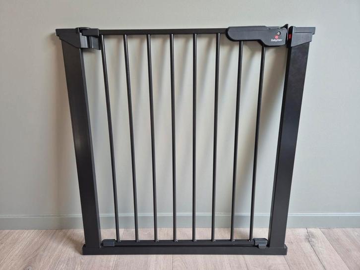 BabyDan Premier Gate traphekje antraciet, Kinderen en Baby's, Traphekjes, Zo goed als nieuw, Klemhekje, Metaal of IJzer, minder dan 100 cm
