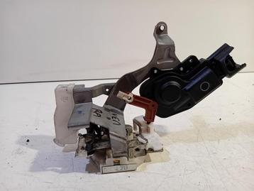 PORTIERVANGER CV ELEKTR. RECHTS ACHTER Citroën C1 beschikbaar voor biedingen