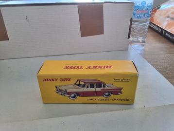 dinky-toys atlas 24K simca vedette beschikbaar voor biedingen