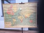 Carte scolaire rétro - Carte du monde - Carte 297, Maison & Meubles, Accessoires pour la Maison | Décorations murale, Utilisé