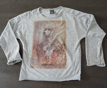 Longsleeve met retroprint hond - meisje beschikbaar voor biedingen