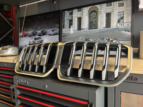 Grill Nieren BMW 7 SERIE G11 G12 LCI / 8494817, Auto-onderdelen, Carrosserie