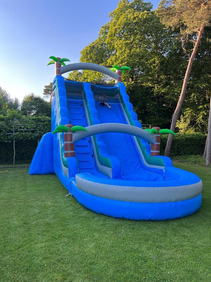 Springkasteel met glijbaan, Kinderen en Baby's, Speelgoed | Buiten | Springkussens, Nieuw, Ophalen