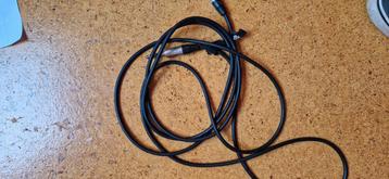 Kabel stage en statief  beschikbaar voor biedingen