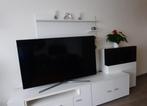 Wit moderne TV tafel met zwarte openhaard, Huis en Inrichting, Tafels | Eettafels, Ophalen of Verzenden