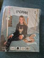 Pijama 13-140 met hert motief cotton 100% in nieuwe staat, Kleding | Dames, Pyjama's, Ophalen of Verzenden, Nieuw