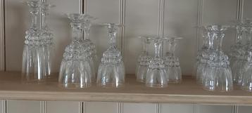 kristallen glazenset 21st +  6 gr wijnglazen + 6 champ glaze beschikbaar voor biedingen
