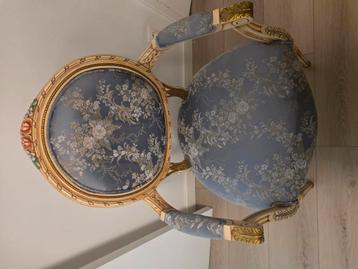2 Louis XVI-stijl fauteuils – zeer goede staat beschikbaar voor biedingen