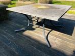 Tuintafel met stenen blad en metalen onderstel, Tuin en Terras, Tuintafels, Ophalen, Gebruikt, Vierkant, Metaal