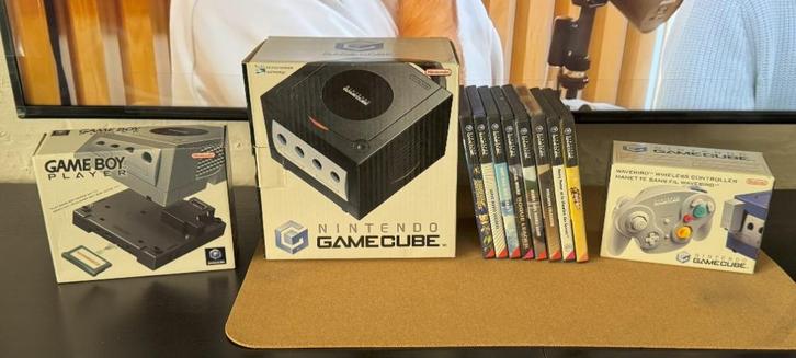 Lot Gamecube + Manettes Gamecube Normal & Wavebird + Gameboy, Games en Spelcomputers, Spelcomputers | Nintendo GameCube, Zo goed als nieuw