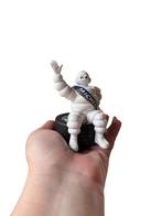 L'homme Michelin sur le tableau de bord, Collections, Marques & Objets publicitaires, Enlèvement ou Envoi, Comme neuf, Ustensile