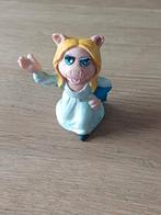 Miss Piggy figuur, Ophalen
