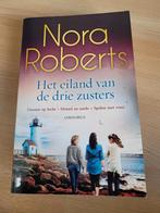 Nora Roberts - Het eiland van de drie zusters, Ophalen of Verzenden, Zo goed als nieuw