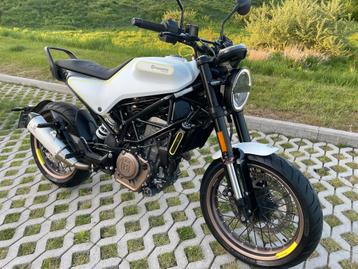 HUSQVARNA VITPILEN 401*2019 * CT ok * A2 beschikbaar voor biedingen