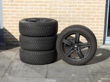 Velgen 17 inch voor BMW met winterbanden beschikbaar voor biedingen