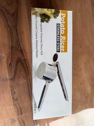 Aardappelstamper nieuw beschikbaar voor biedingen
