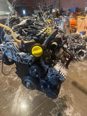  Opel Vivaro Motor 2000cc  90000 KM beschikbaar voor biedingen