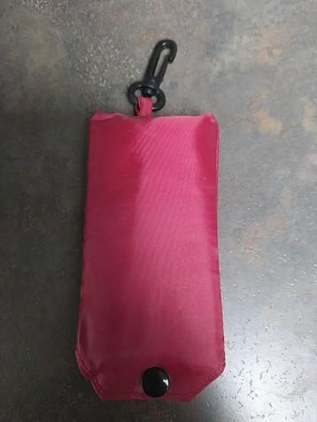 Sacs en tissus beschikbaar voor biedingen