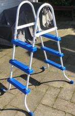 Zwembadladder Intex voor wandhoogte tot 91 cm, Ladder, Zo goed als nieuw, Ophalen