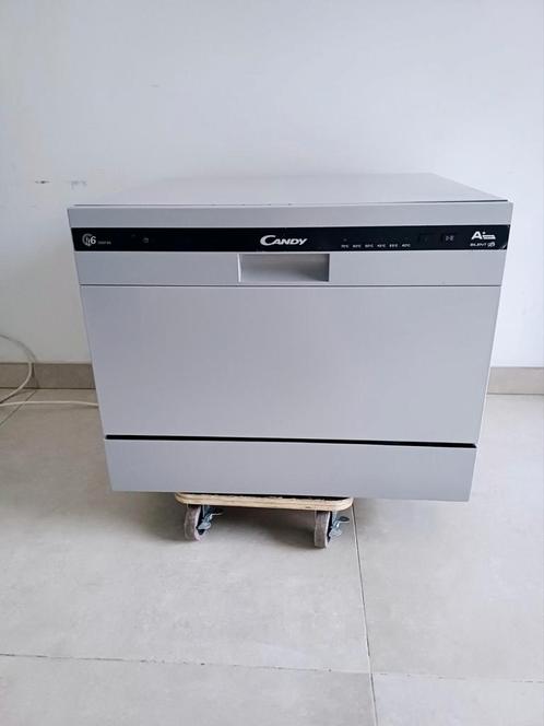 Candy mini vaatwasser vrijstaand, Elektronische apparatuur, Vaatwasmachines, Zo goed als nieuw, Vrijstaand, Minder dan 10 liter