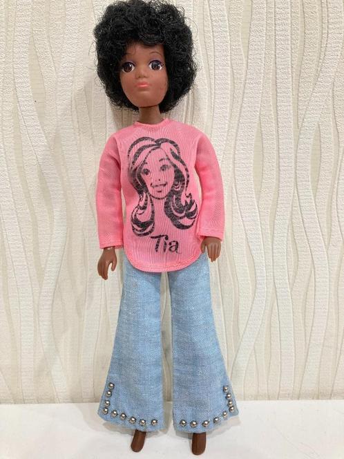 Disco Girls DOMINO van Hasbro Matchbox uit 1973, Verzamelen, Poppen, Gebruikt, Fashion Doll, Ophalen of Verzenden