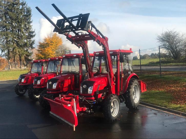 tracteur DF 504 G3 +cabine, attache frontal, chargeur, lame, Articles professionnels, Agriculture | Tracteurs, Autres marques